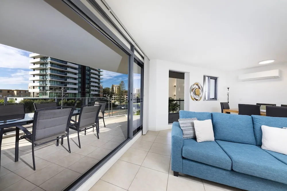1 Bedroom Apartment with balcony and with city view