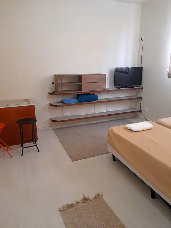 4 suites privativas