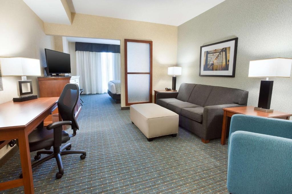 Drury Inn & Suites Grand Rapids - Chambres