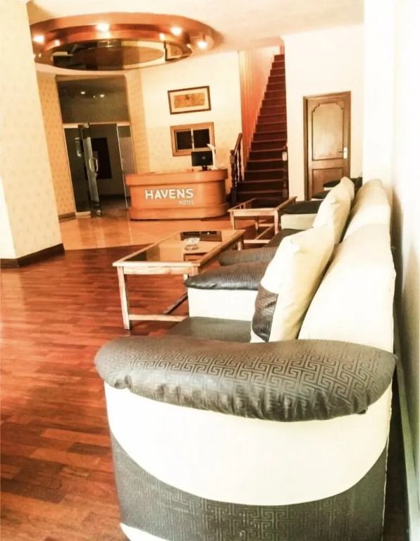 Lobby & Reception