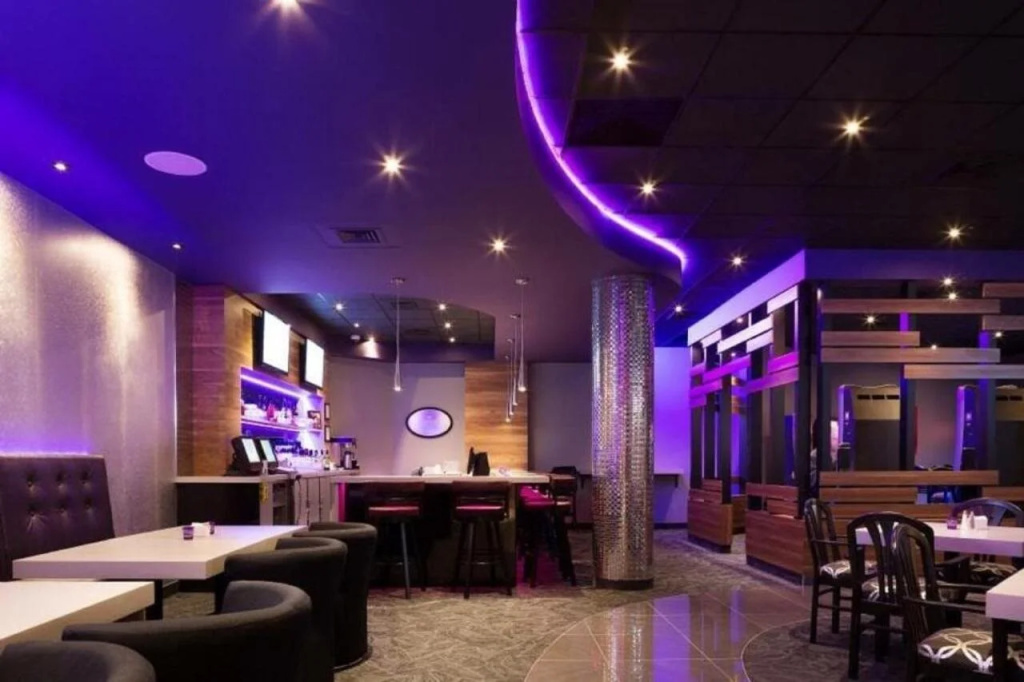 Food & Beverage