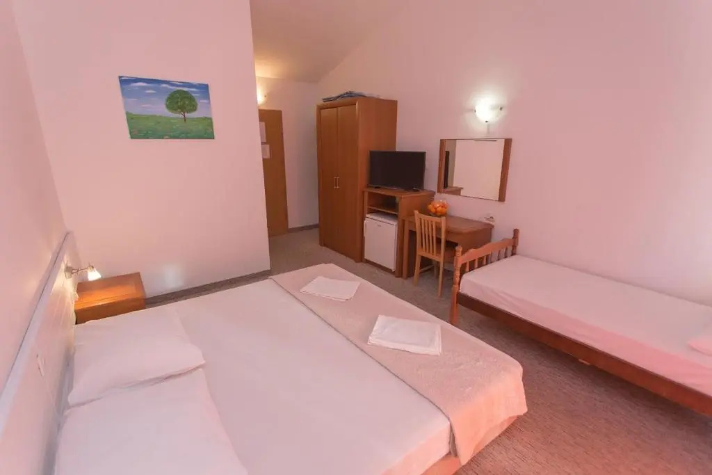 Apartmani Ana - Chambres
