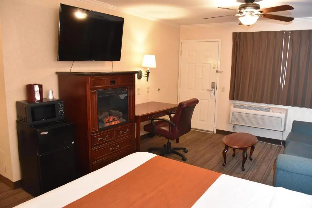 Dynasty Suites Redlands - Chambres
