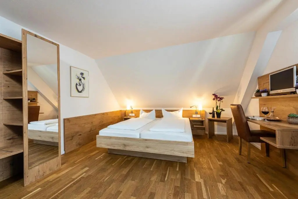 Economy room