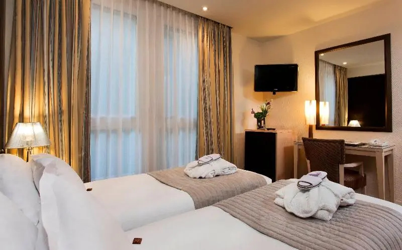 Le Pera Hotel 78