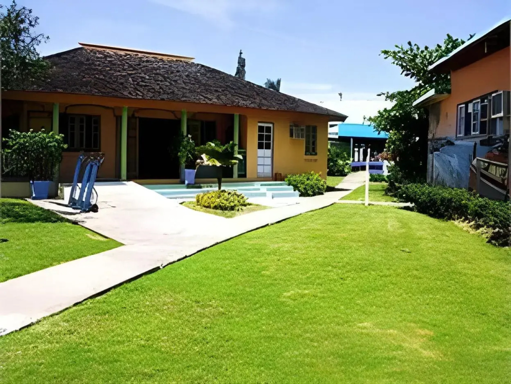 Toby's Resort - Général