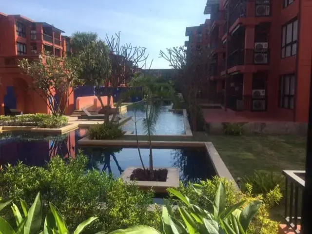 Bluroc Hua Hin Apartment