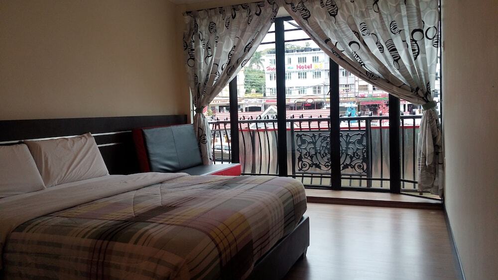 Hong Kong Hotel