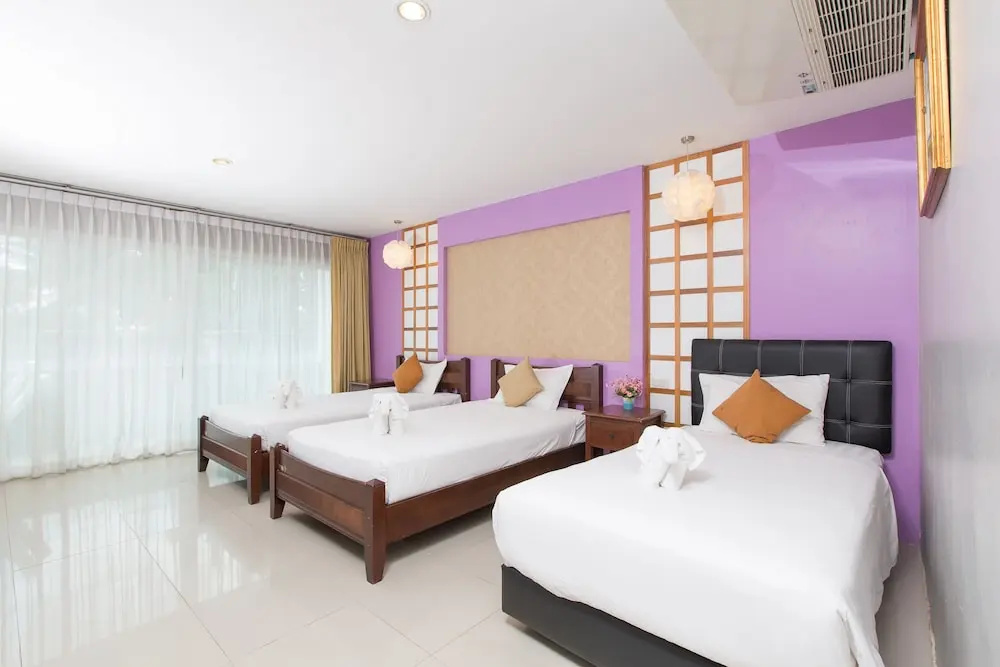 Standard Double room (full double bed)