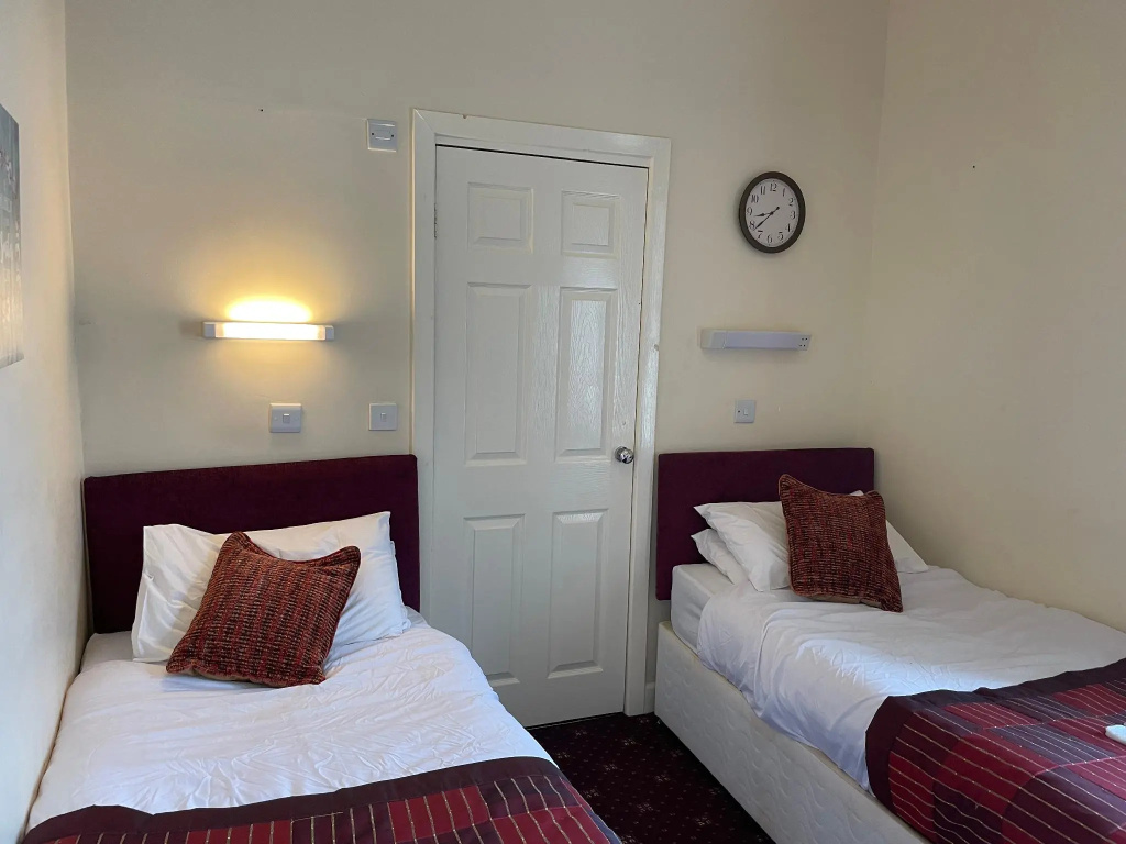 Standard Double room (twin beds)