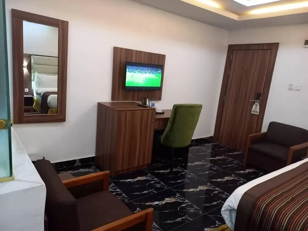 Hotel photo 11