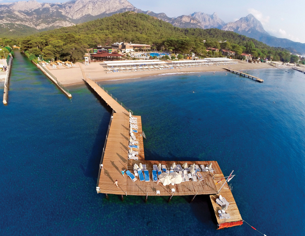 Beach & Waterfront