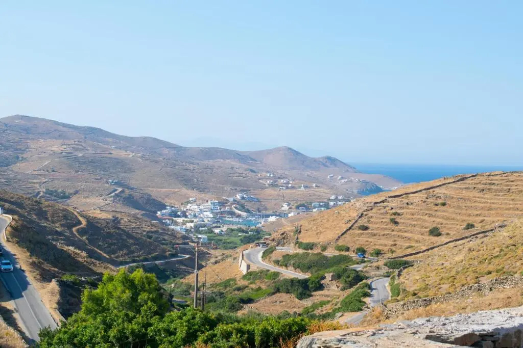 Traditional suites in Chora Kythnos #4