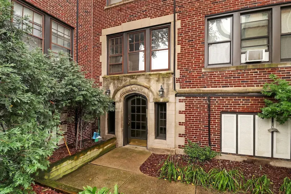 Peaceful 1BR Escape in Evanston - Hinman - фото 14