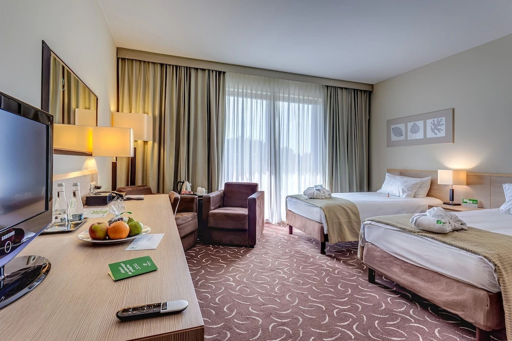 Holiday Inn Resort Warszawa Józefów**** by IHG - Chambres
