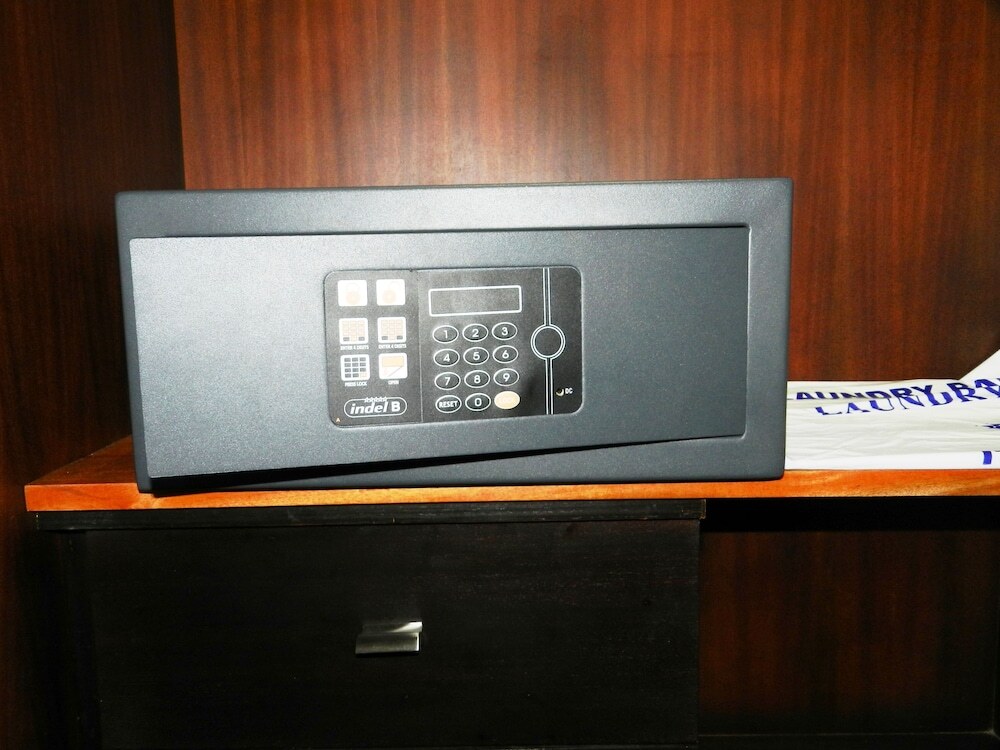 Pearl Grand Hotel