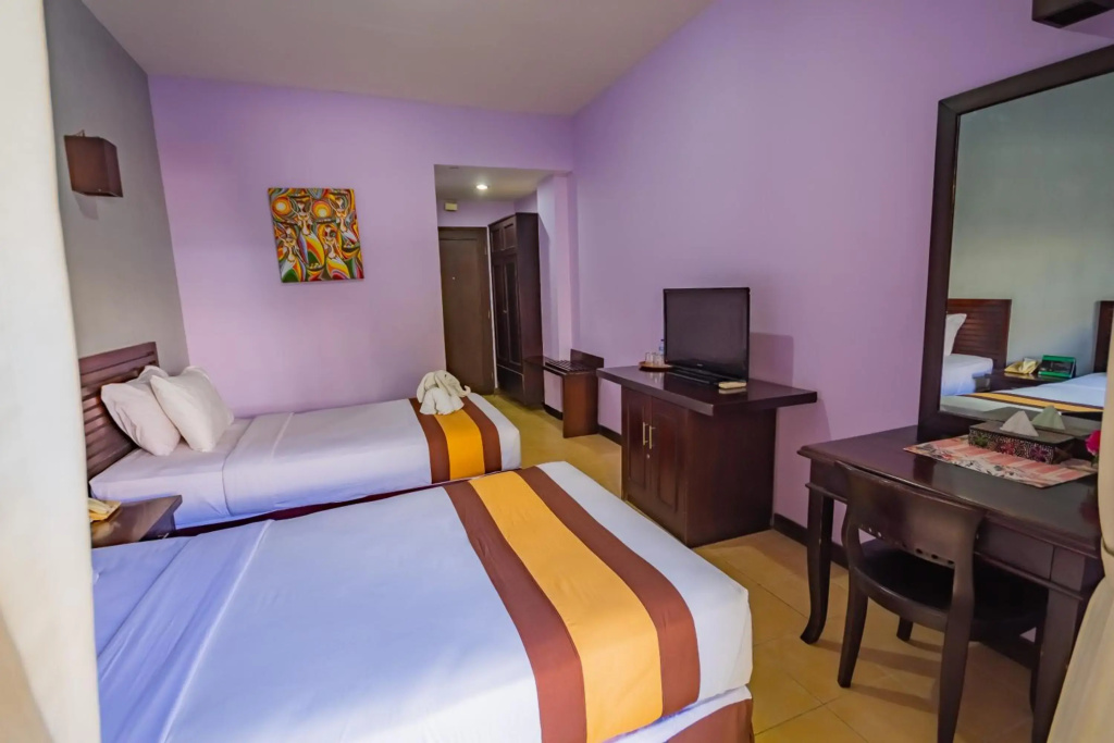 Grand Santhi Hotel — фото