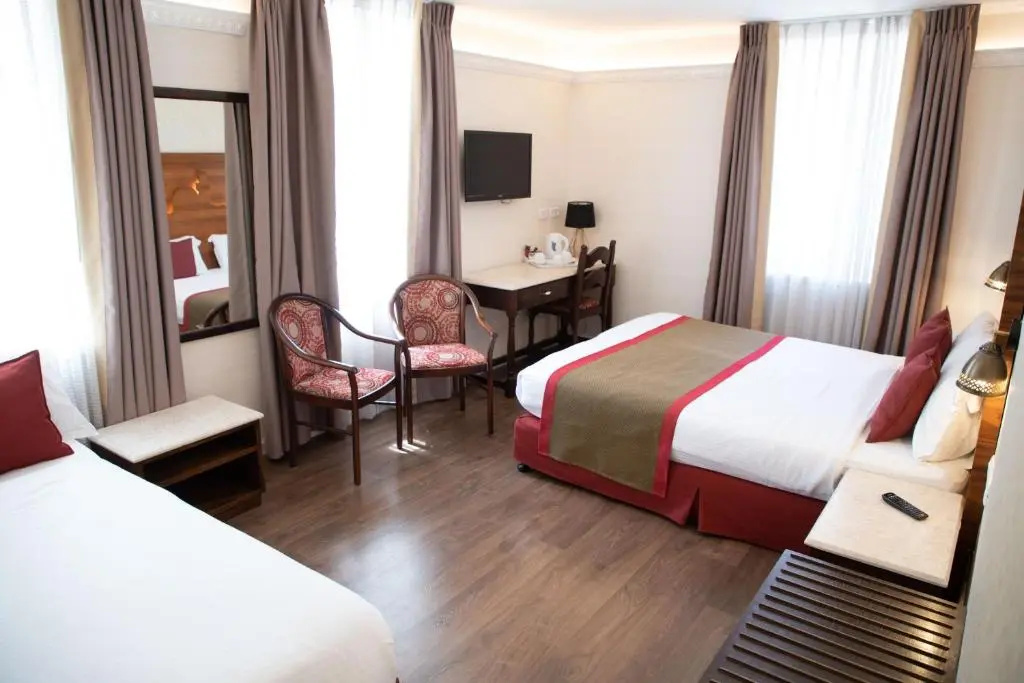 Deluxe Triple room
