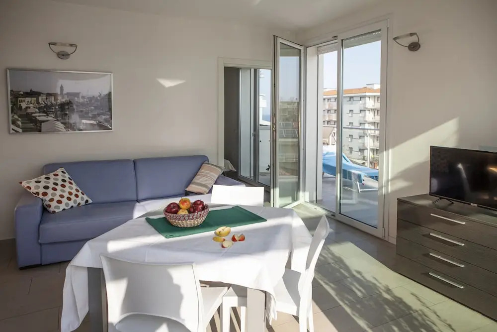 Номер Standard Пентхаус c 1 комнатой с частичным видом на море в Residence Sunrise Cesenatico