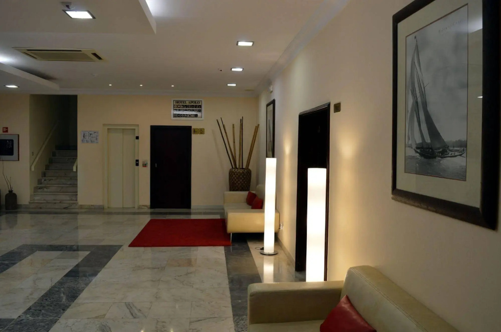 Hotel photo 9