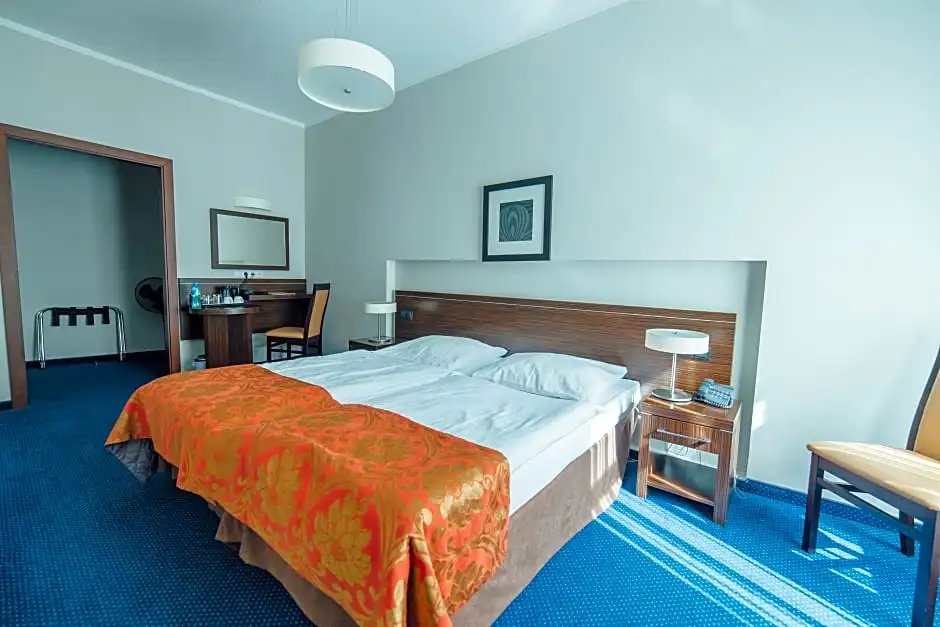 Hotel Rezydent - Chambres