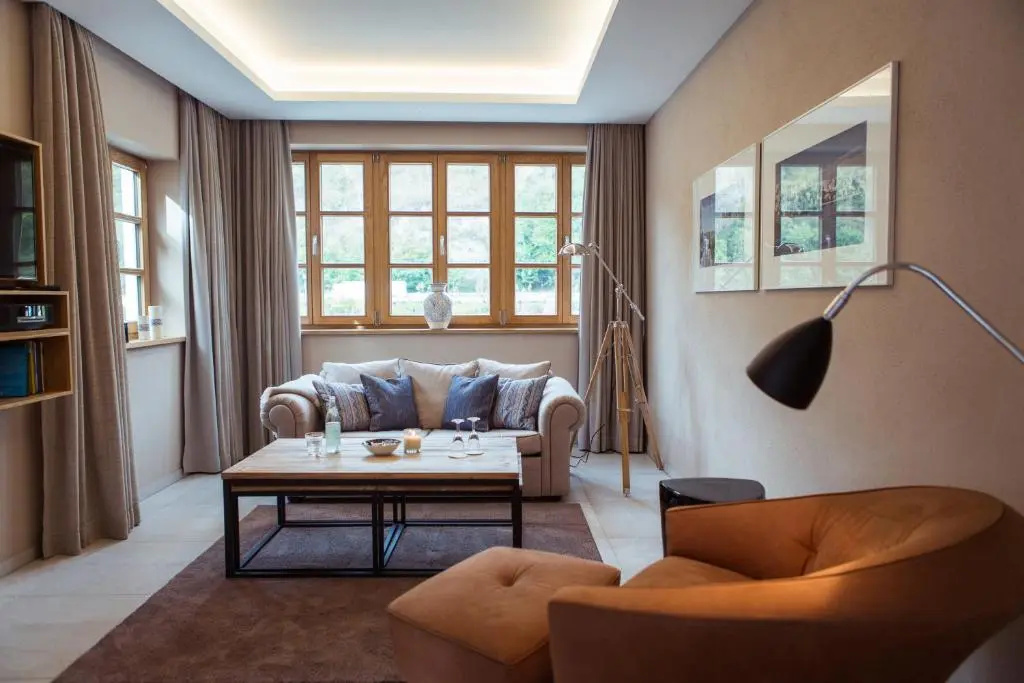Suite with river view