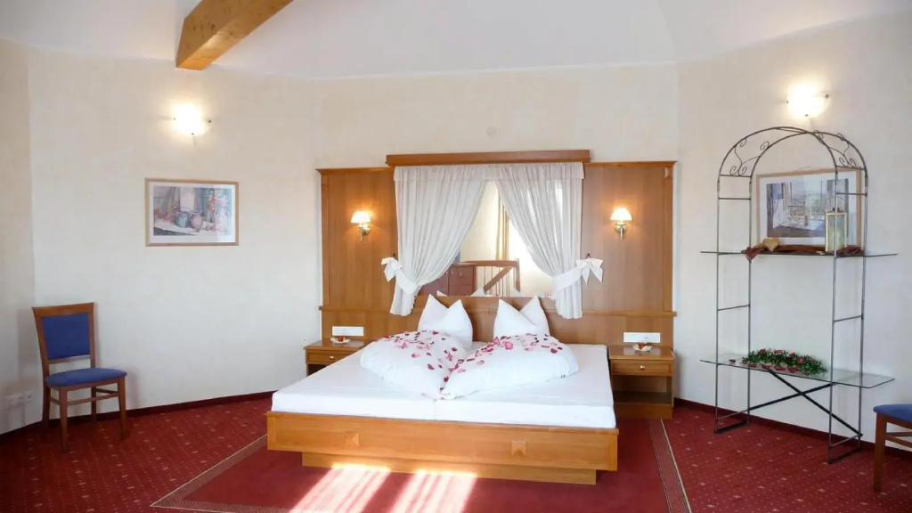 Hotel photo 30