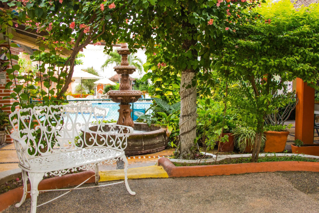 Hotel Vallartasol