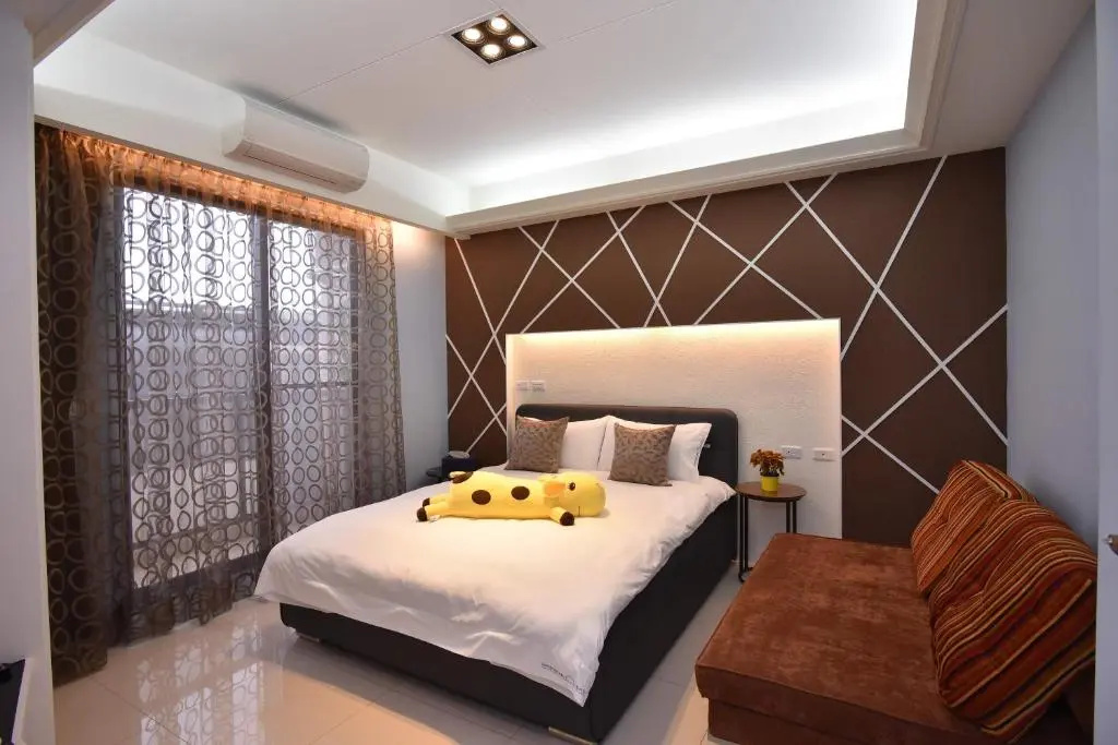 Standard Double room with balcony (full double bed)