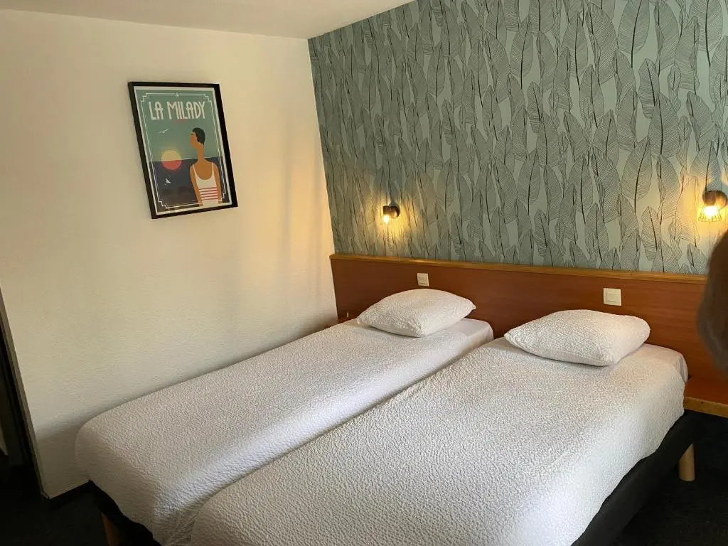 Standard Double room (twin beds)