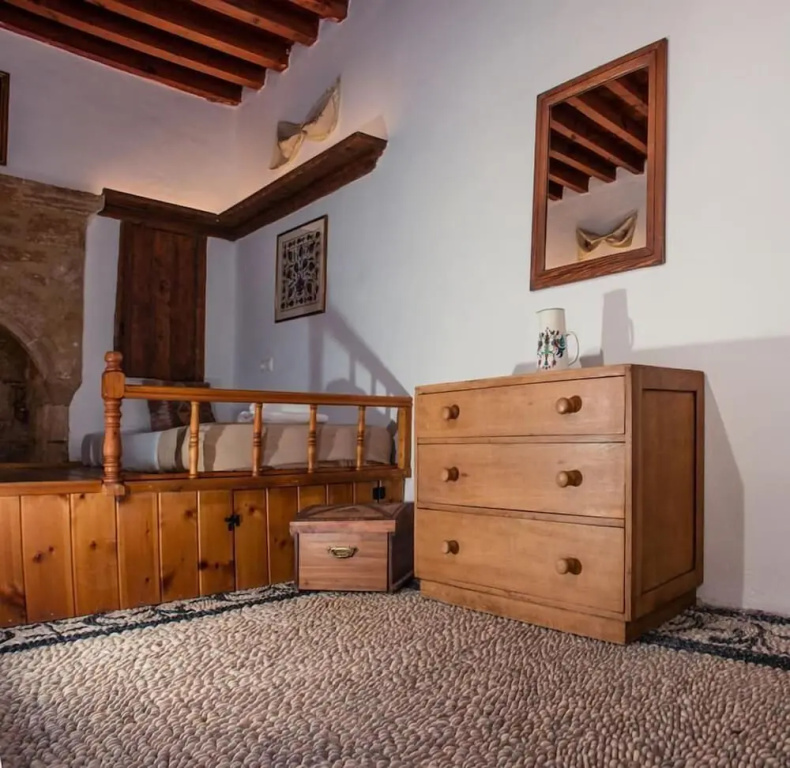 CasaLindos Traditional Houses & studios