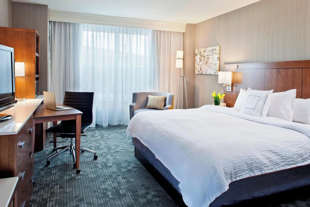 Courtyard by Marriott Pueblo Downtown - Chambres