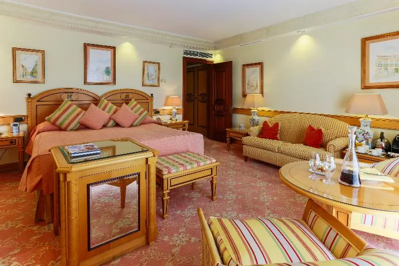Olissippo Lapa Palace - Chambres