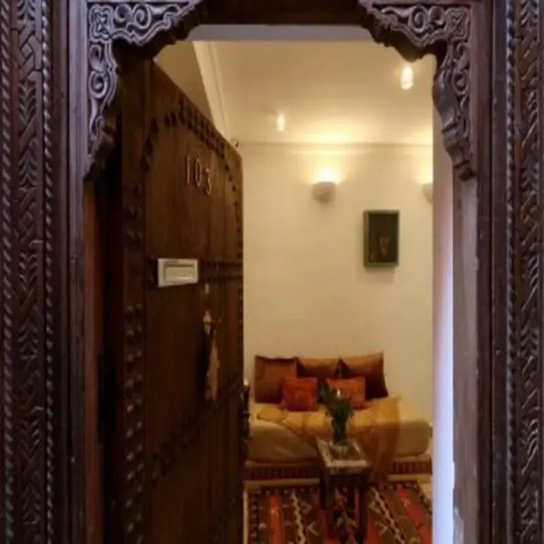 Comfort room