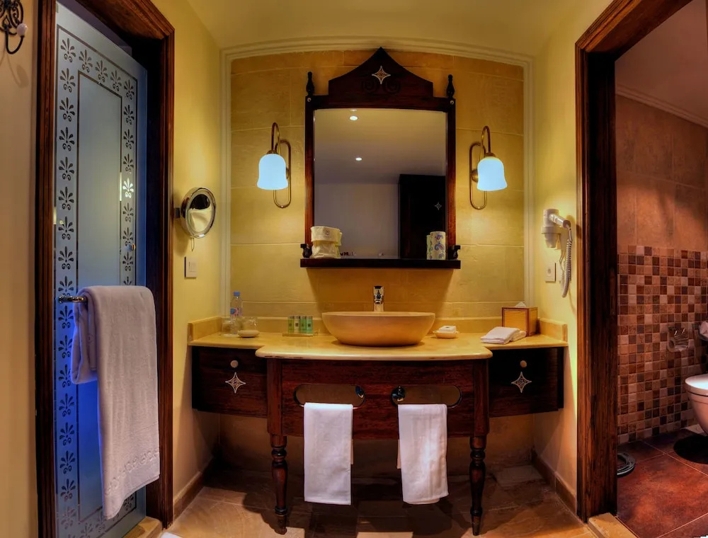 Deluxe room with sea view