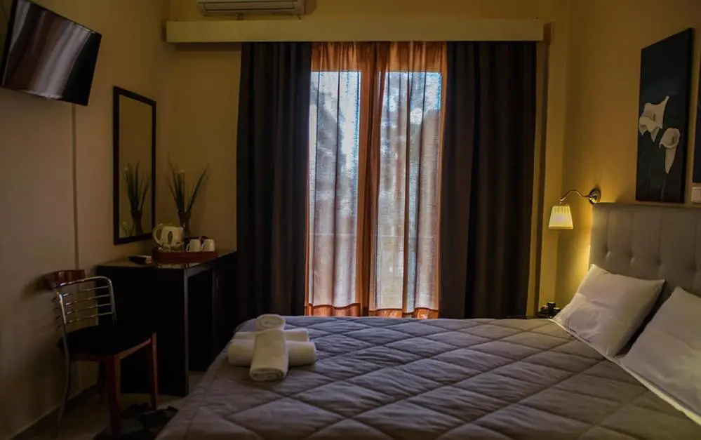 Standard Double room (full double bed)