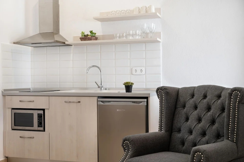 Komitsa Luxury Apartments, ,