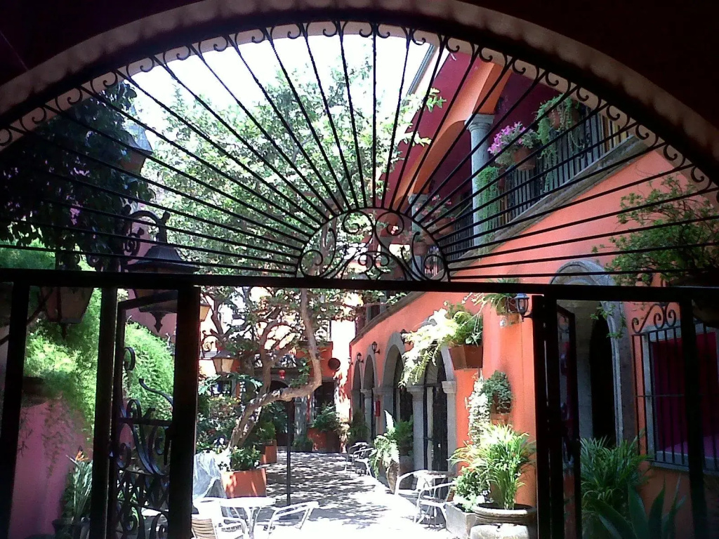 Hotel photo 13