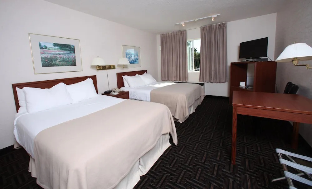 Powell River Town Centre Hotel - Chambres