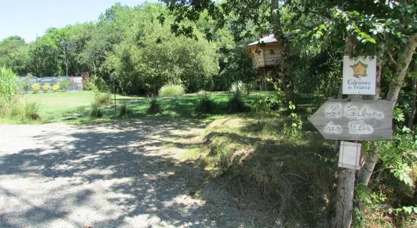 Voir la photo 4 — Caval'ys - La Cabane des fées