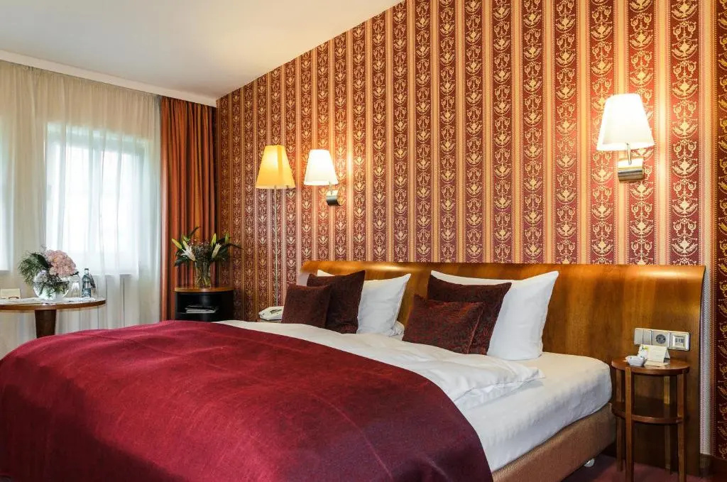 Akzent Hotel Goldner Hirsch - Chambres