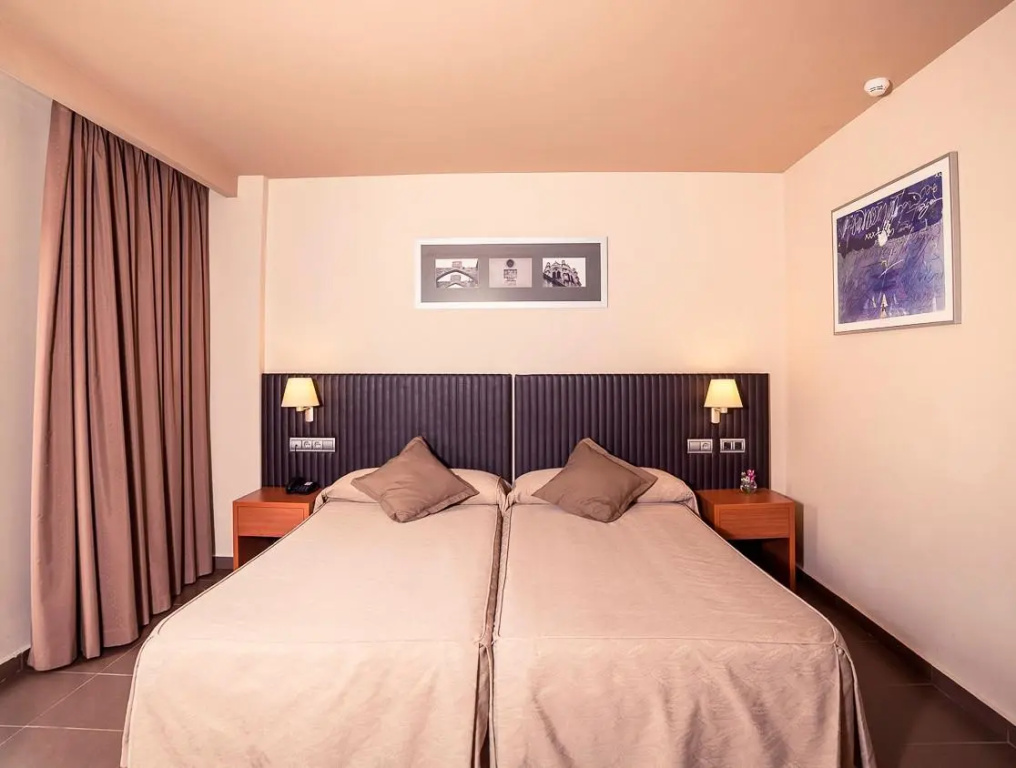 Iberik Hotel Balneari Rocallaura - Chambres