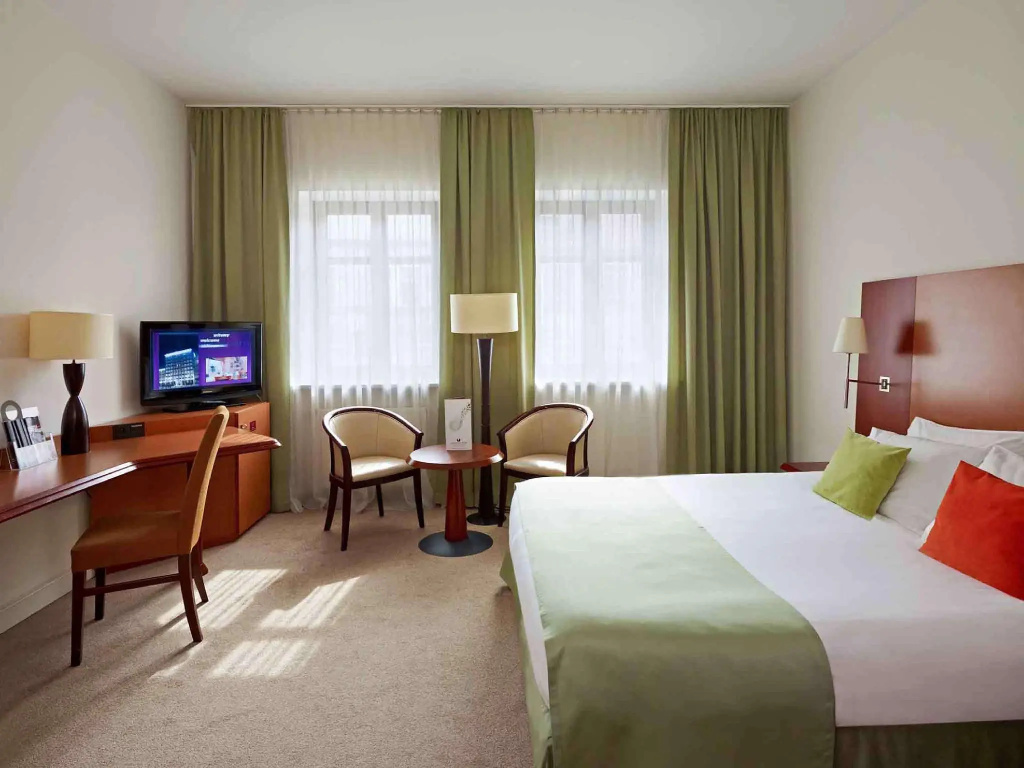 Standard Double room (full double bed)