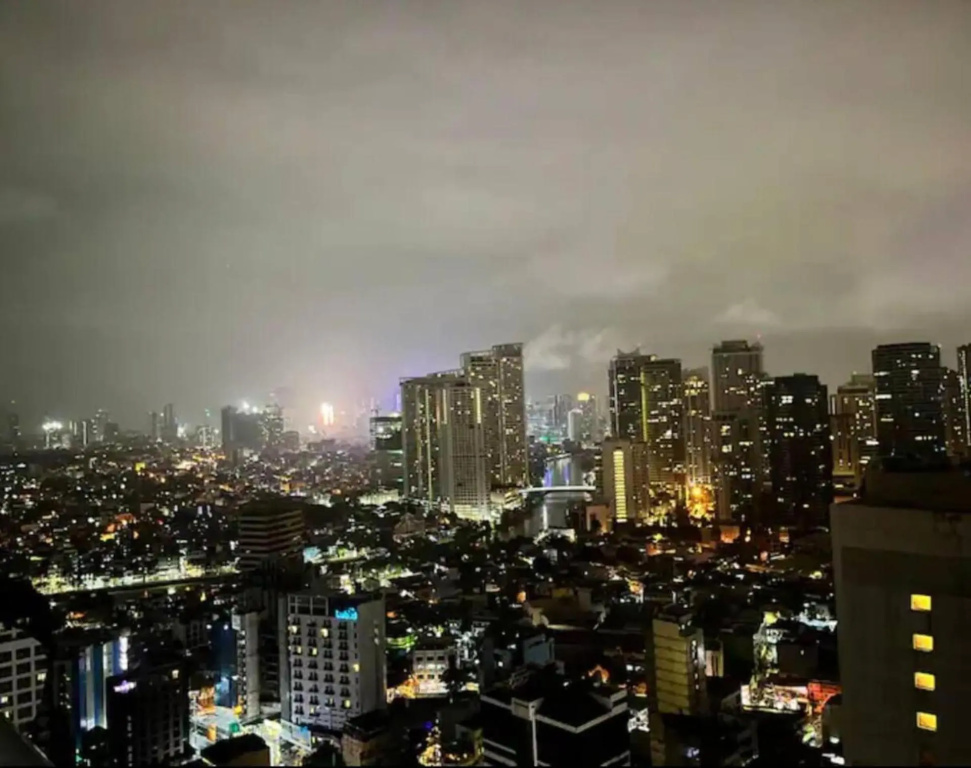 The Gramercy Residence Makati Suite Amazing View