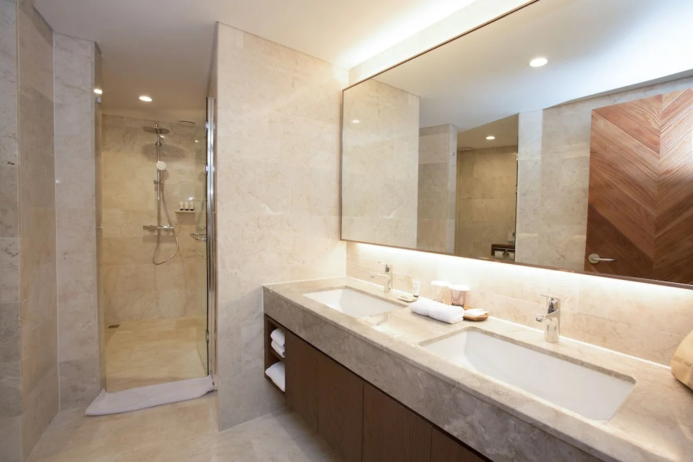 Double Family Suite (full double bed)