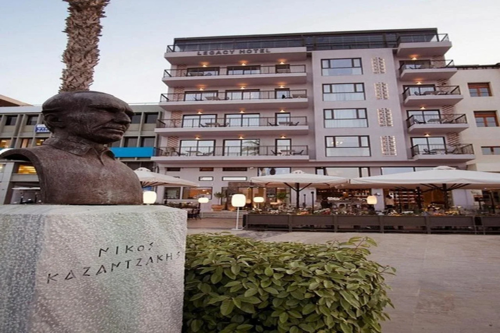 Legacy Gastro Suites — фото