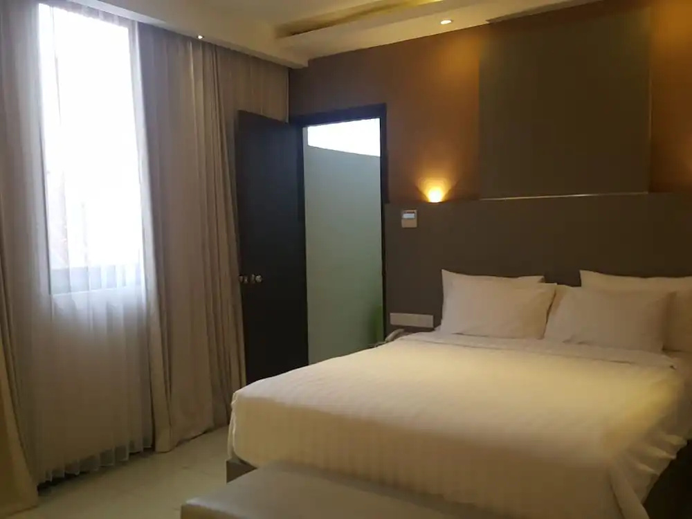 Hotel Kharisma - Chambres
