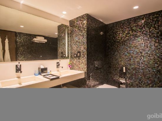 Planet Hollywood Goa Beach Resort