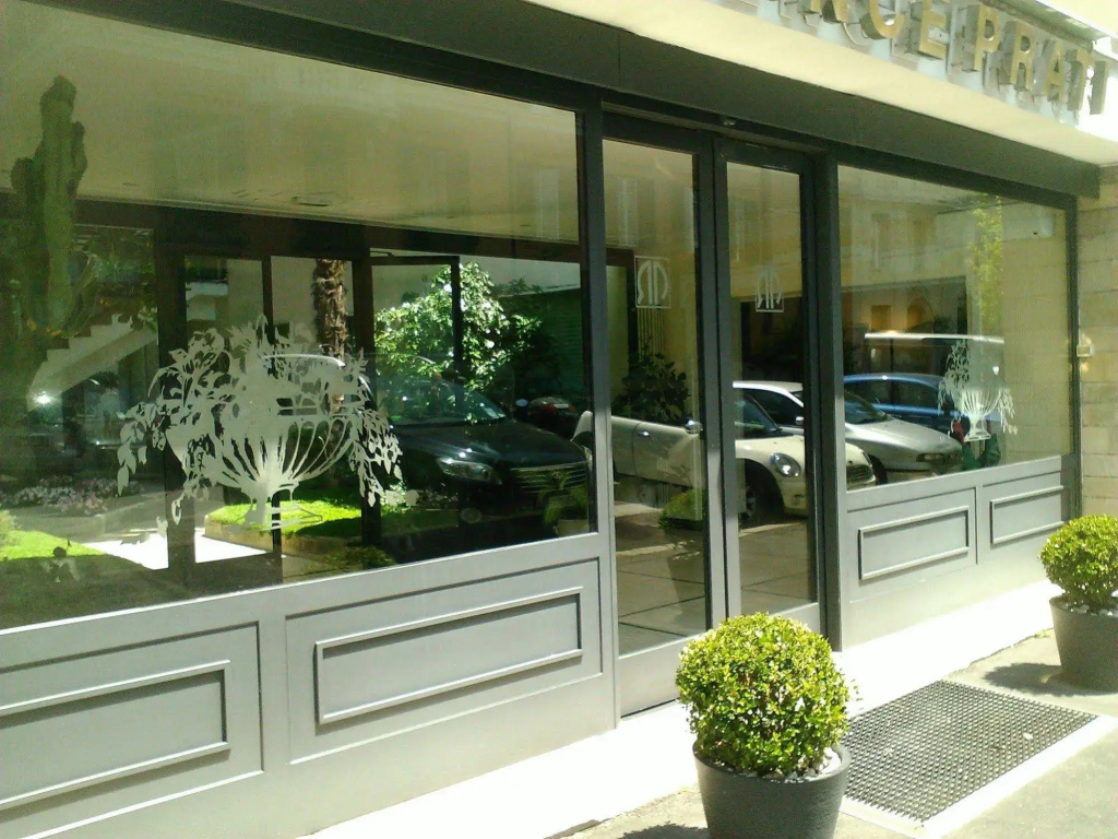 Hotel photo 12
