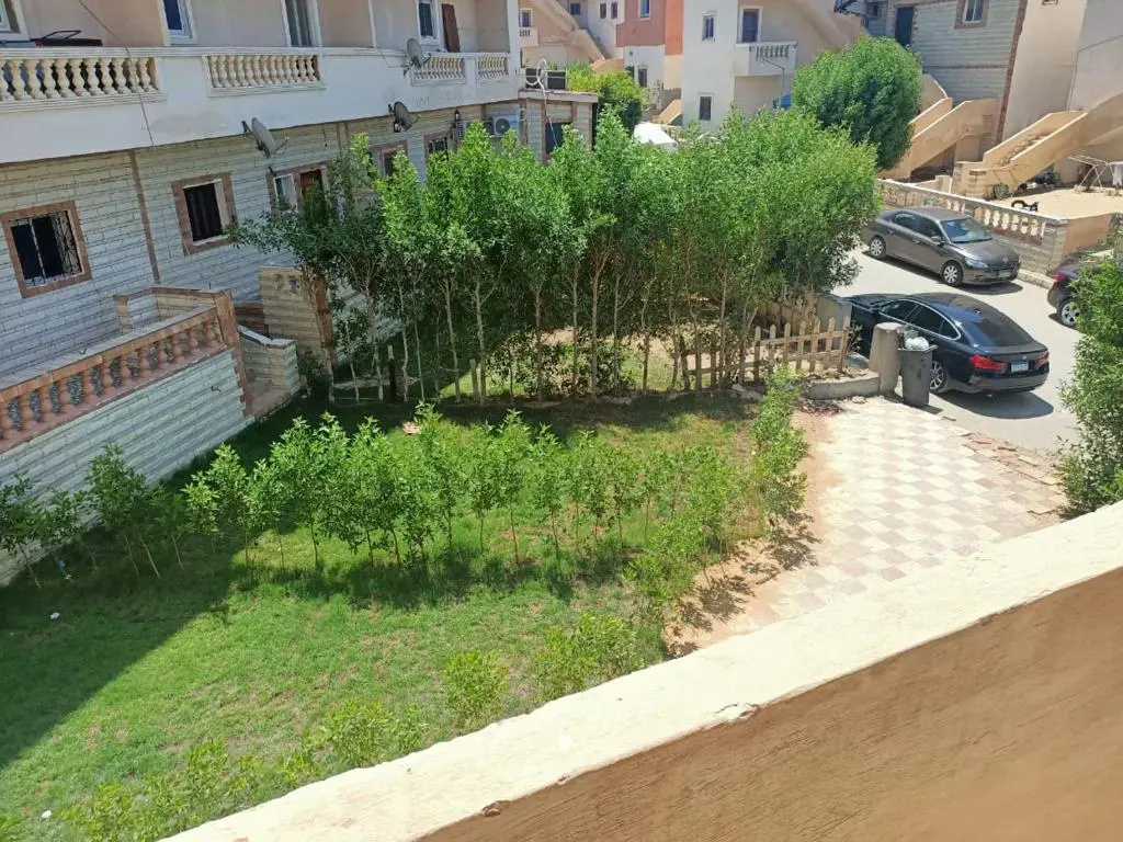 Lovely 2 Bedroom Home Vacation on North Coast beside Alalmin towers